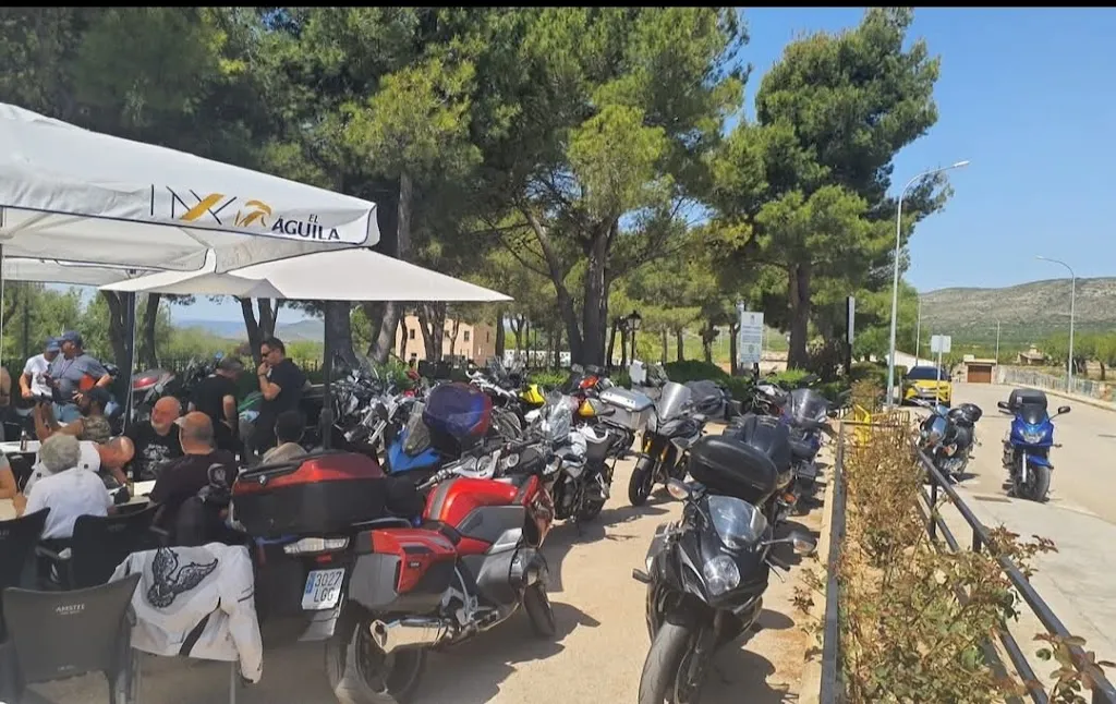 Deivid Gar.Mo._Bar piscina Alcublas 2.0_Alcublas_recensione