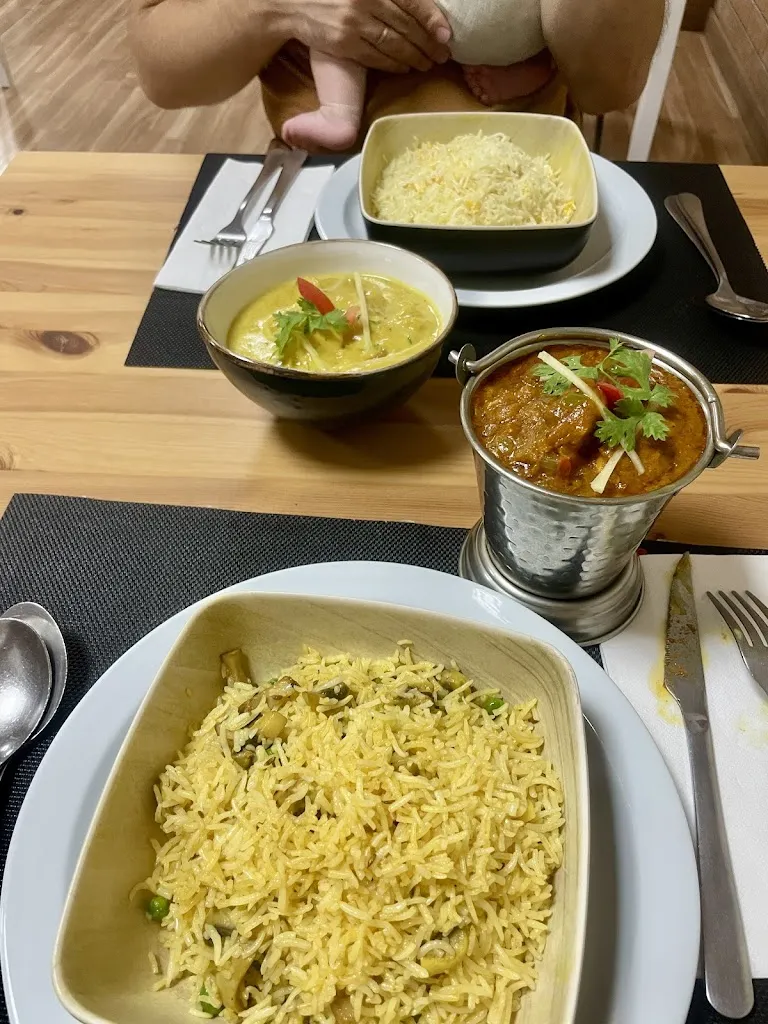 Ekaterina Sherova-Ignateva_Restaurante Kathmandu Alboraia - Menjar indi i nepalés_Alboraya_recensione