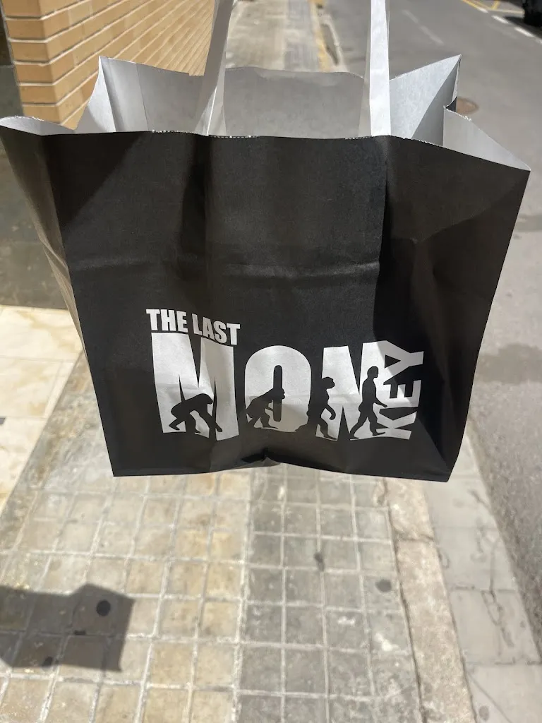 Felipe Buitrago_The Last Monkey_Alboraya_recensione