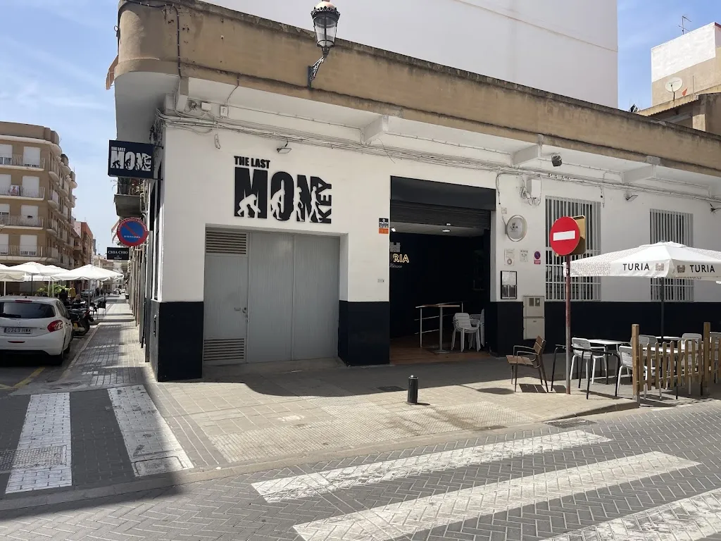 The Last Monkey restaurant in Alboraya