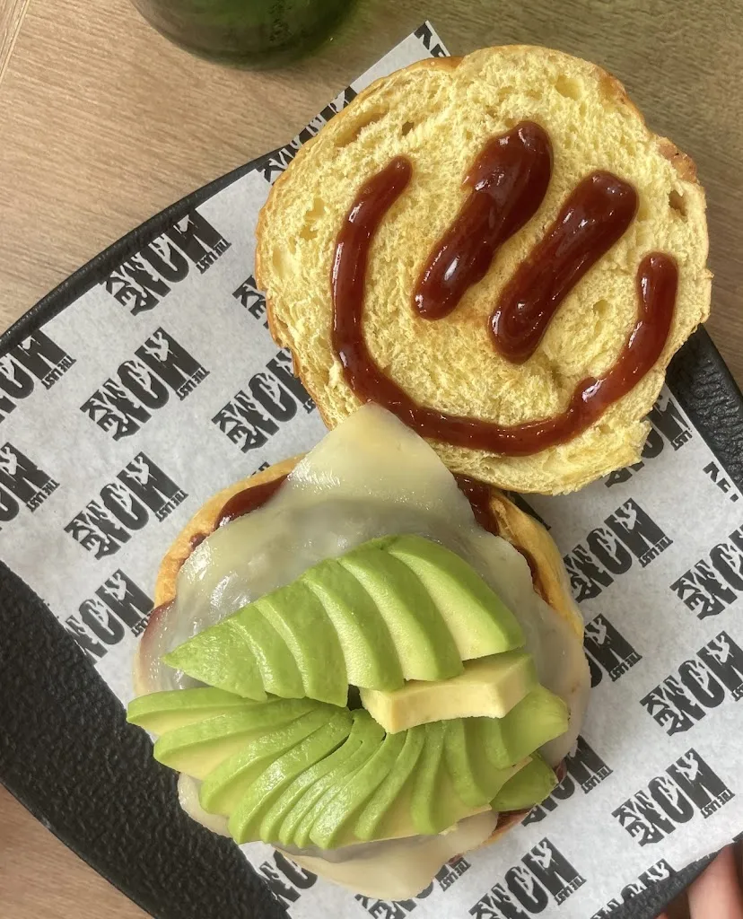 The Last Monkey_Alboraya_slider_image_3