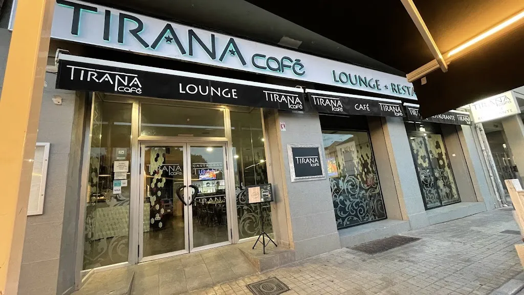 Tirana Cafe Alboraia restaurant in Alboraya