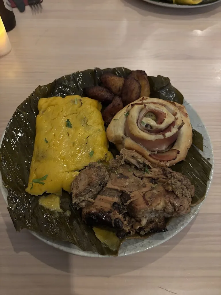 Daniel Alarcón_Sabores Y Neblina_Alboraya_review