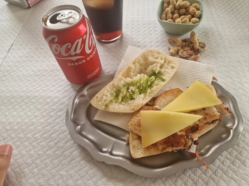 kevin oltra_Bon Profit_Alcúdia de Crespins l_review