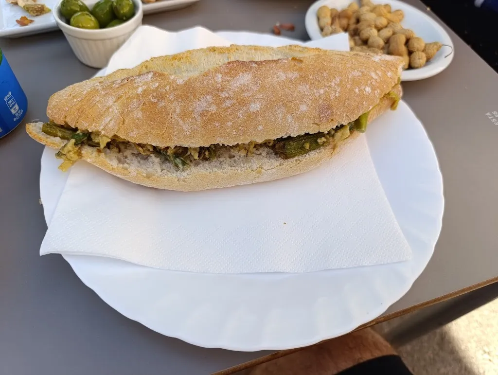 Bar Avenida Larimar_Alfara de Algimia_slider_image_2