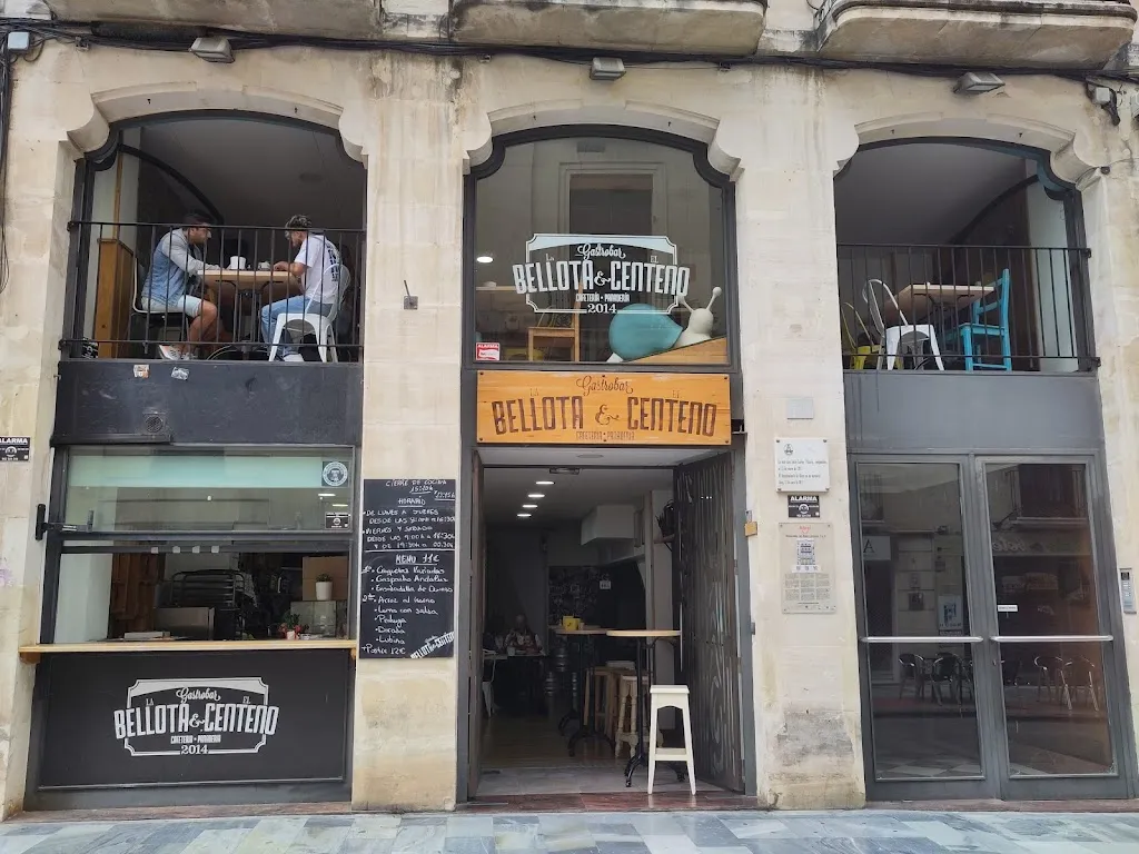 Oisin Mulvihill_La Bellota y el Centeno_Alcoy_review