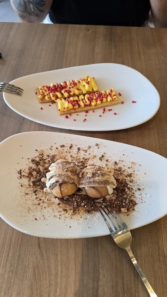 Lidia Khatryna Paez Makedonsky_Saona Alfafar_Alfafar_review