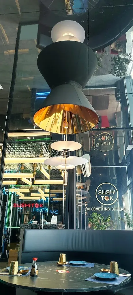 Phoebe Dhi_SushiTok Alfafar_Alfafar_review