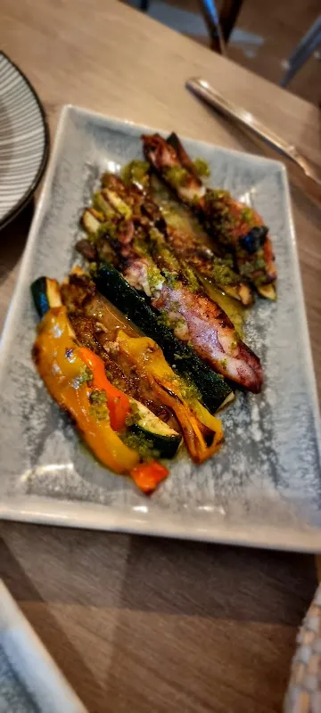 John Sardaryan_Garden Alfauir_Alfauir_review