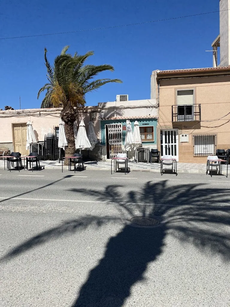 Luis Gil Alonso_Taber City_Olula del Río_review