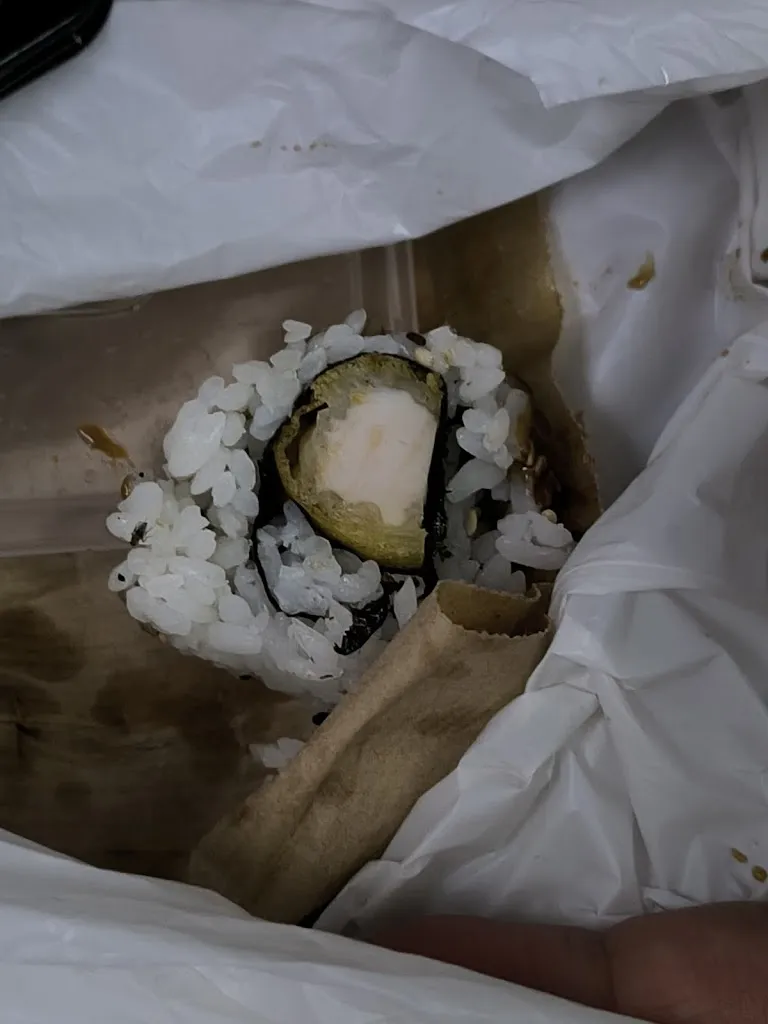 Almudena Cordellat Peña_Sushi Feliz_Alcàsser_review