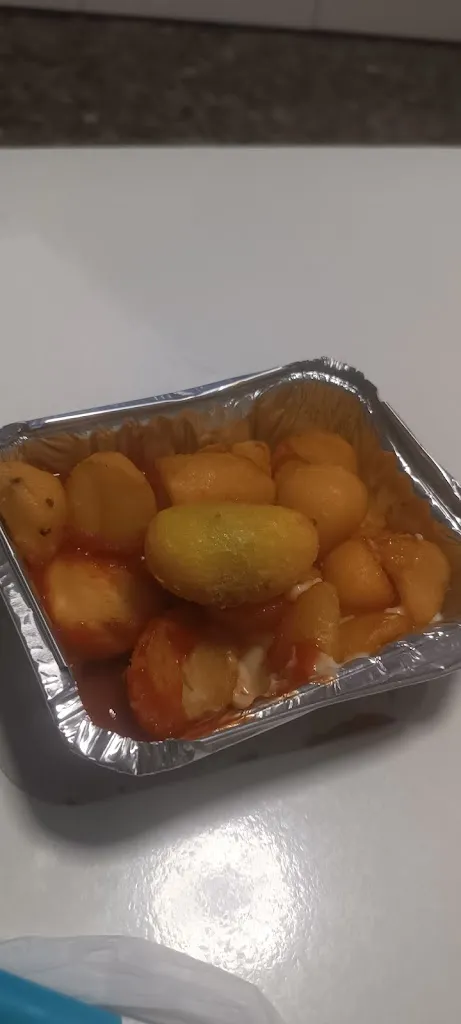 Carlos Zarcero Llorente_King fast food_Alcàsser_review