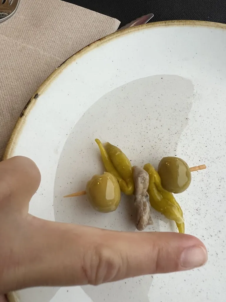 Melanie Salaj_El Moset_Alcàsser_review