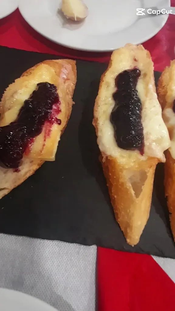 Restaurante Rincón Canario Aldaia_Aldaia_slider_image_2