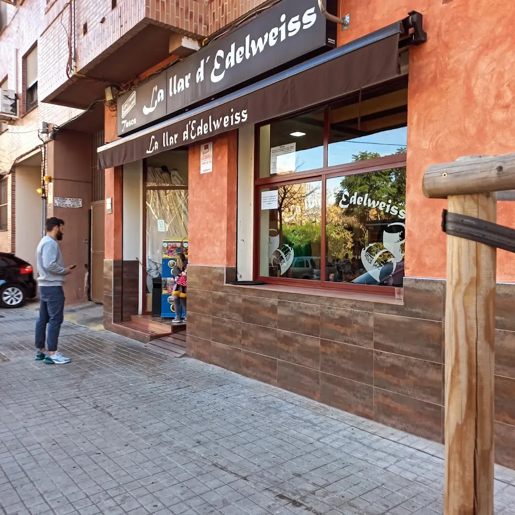 La Llar D'Edelweiss_Aldaia_slider_image_1