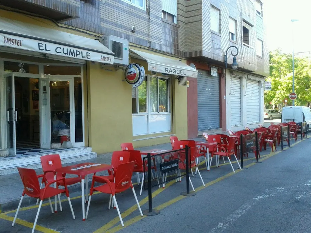 Bar Cumple restaurant in Aldaia