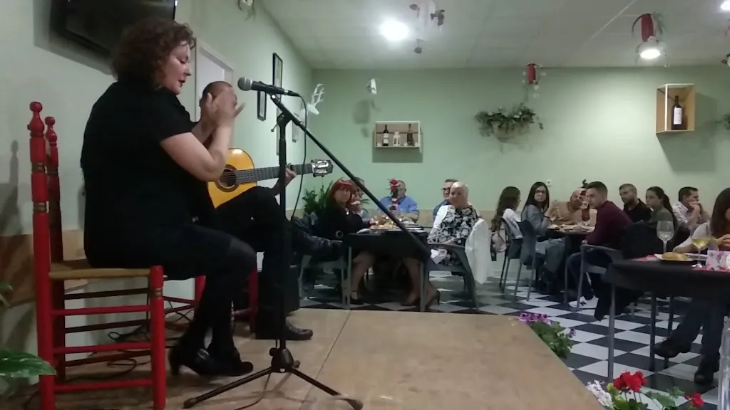 Bar Cumple_Aldaia_slider_image_2