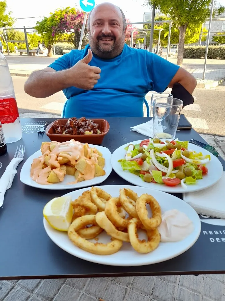 Mark Cleave_Bar L'Amistat_Aldaia_review