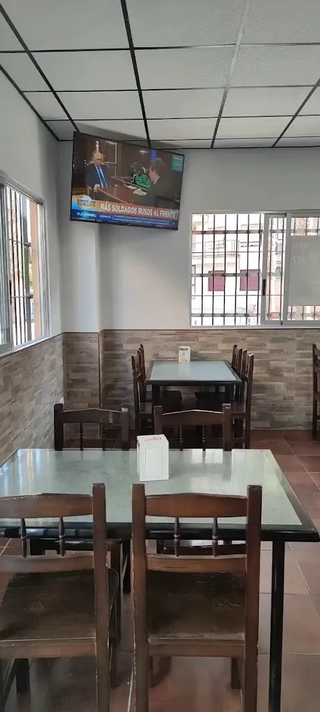 Los Remos Bar-Restaurante_Aldaia_slider_image_2