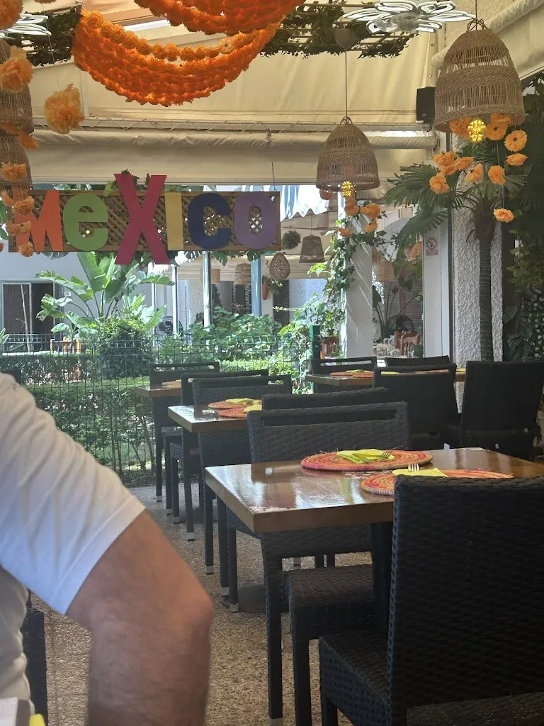 maite saint pe_Doña Catrina Mexican Bistró_Alcocéber_review