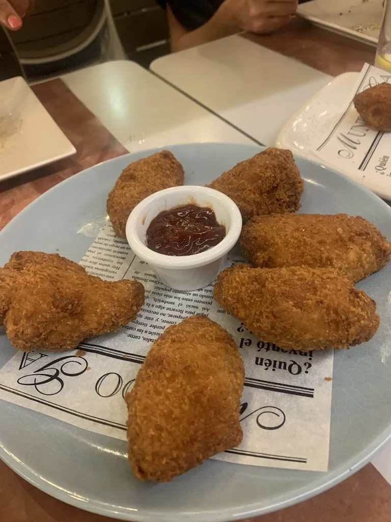 Peter McLK_Bar La Taberna_Alcocéber_review