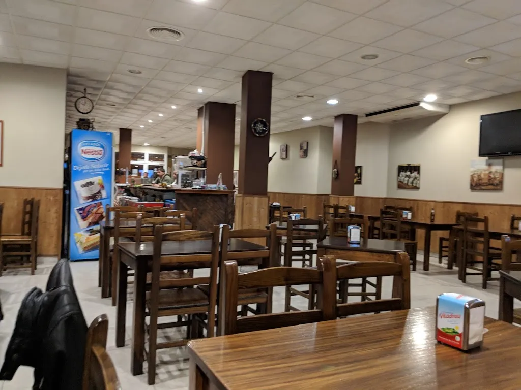 ATLAS restaurant in Alfara del Patriarca