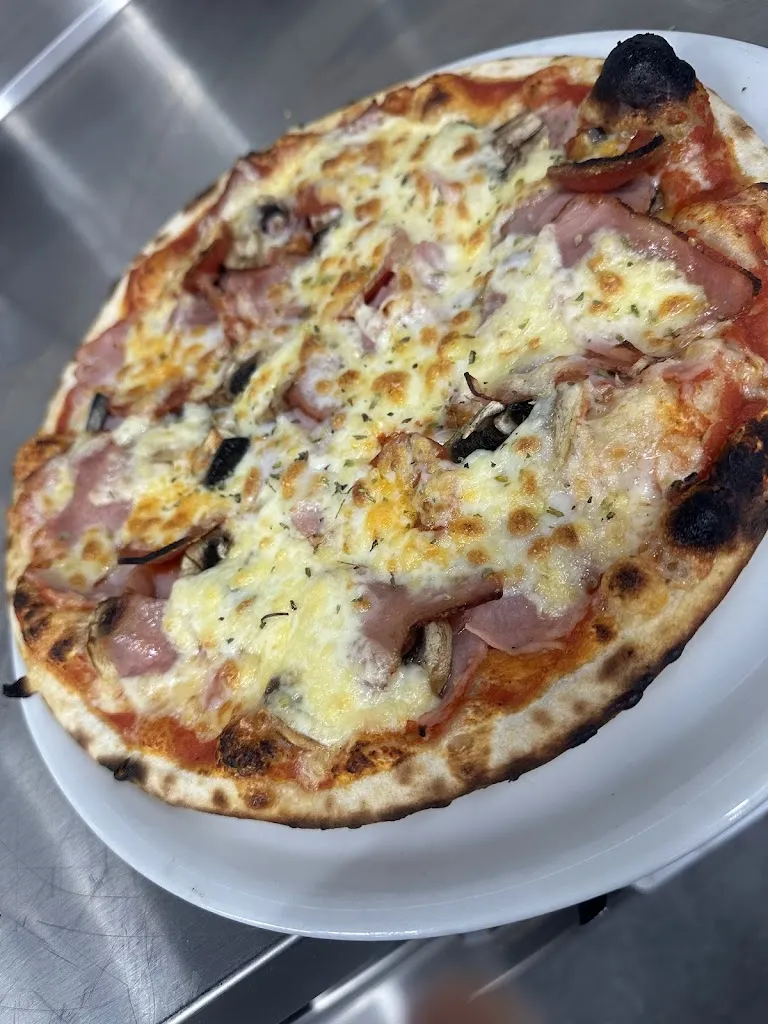 Florencia Pizzeria_Alfara del Patriarca_slider_image_2