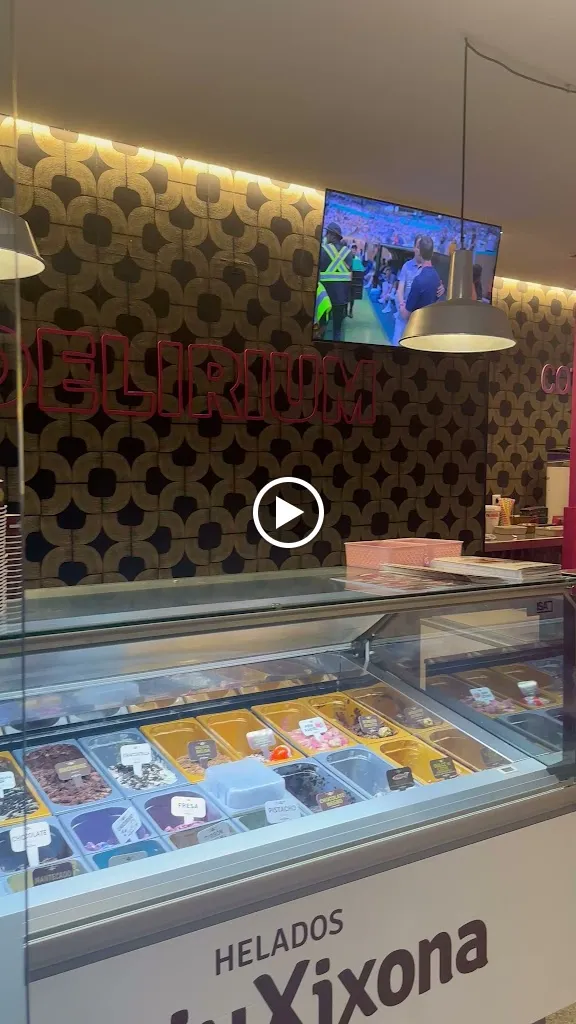 Delirium - Hamburguesería y bar deportivo_Alfara del Patriarca_slider_image_2