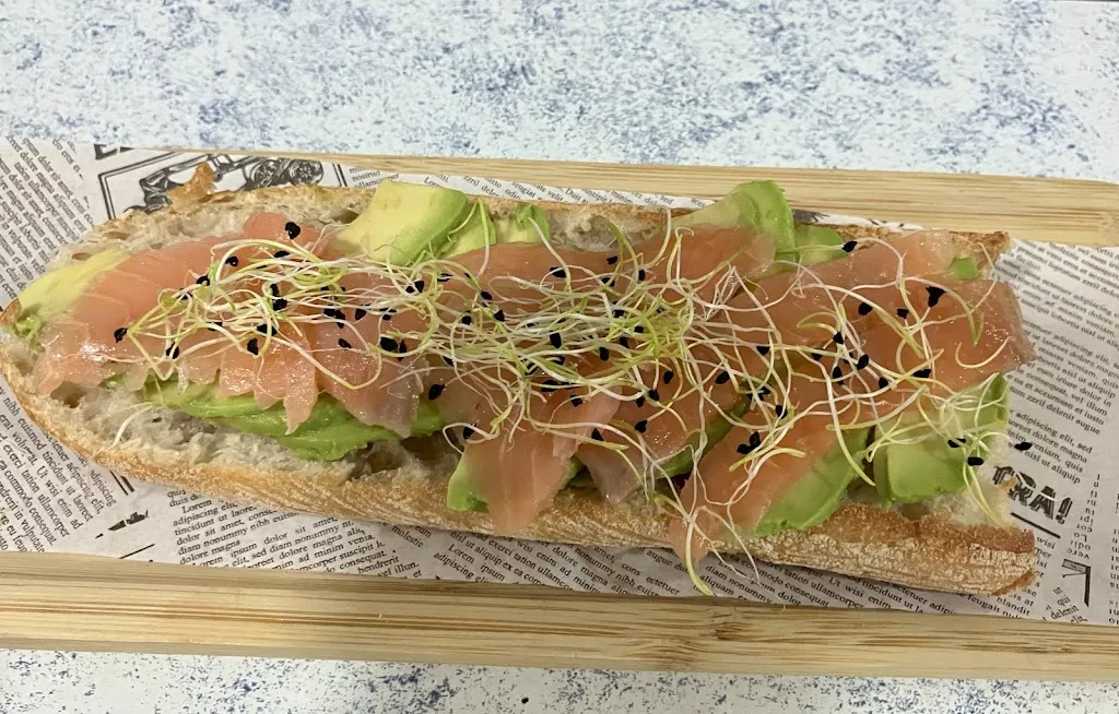 Rosa García Lopera_Bar - Restaurante Musical_Almàssera_review