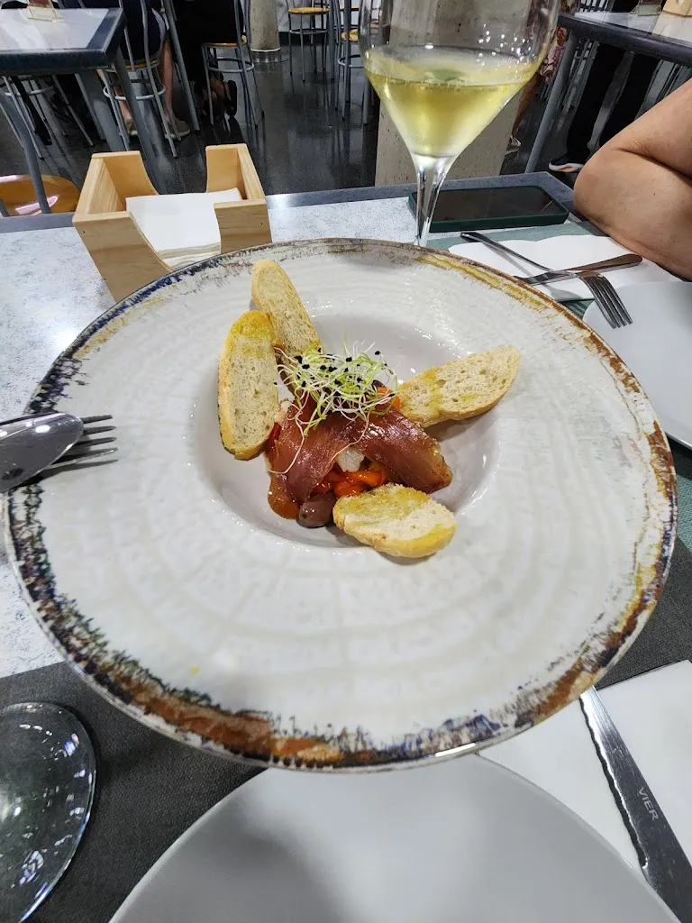 Daniele M._Bar - Restaurante Musical_Almàssera_review