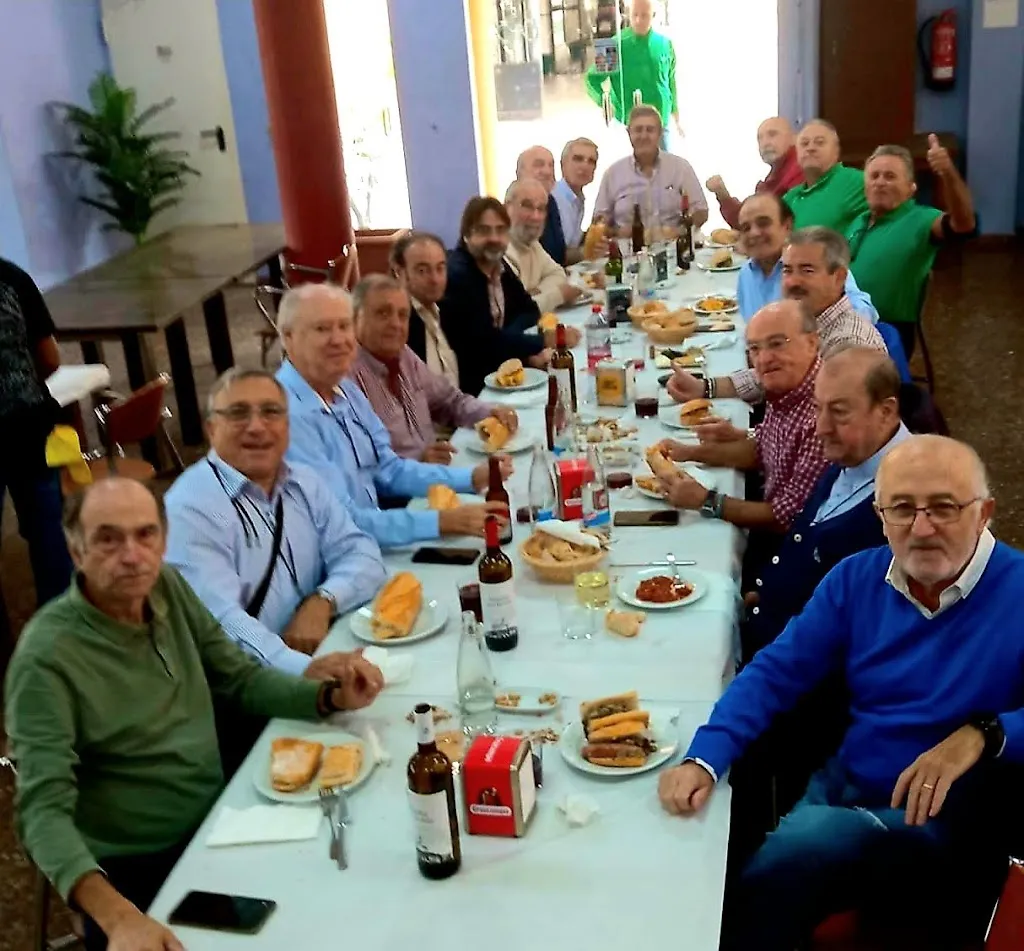 JAVIER ORTIZ AHULLO_Bar Restaurant Casino Almássera comida casera_Almàssera_review