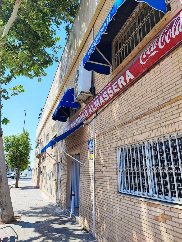 Bar Poligono Almácera restaurant in Almàssera