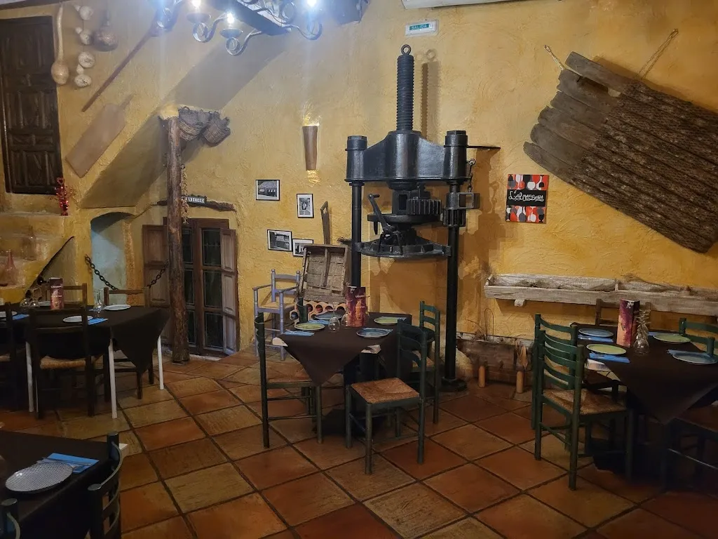 L'Almássera restaurant in Almàssera