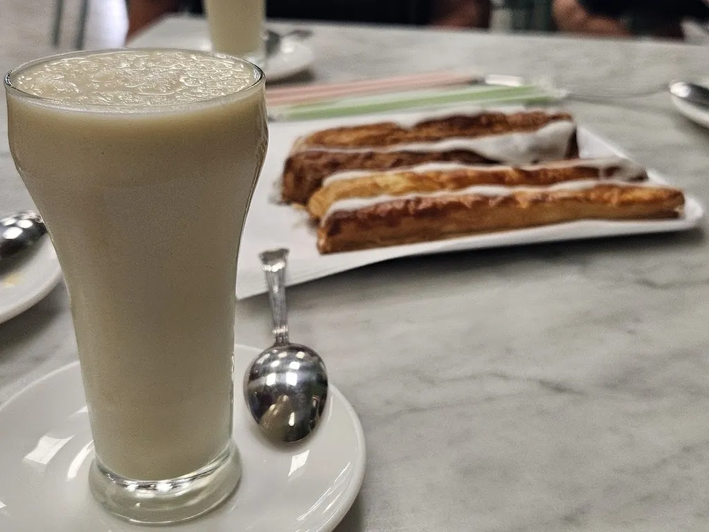 B López_Horchateria Subies_Almàssera_recensione