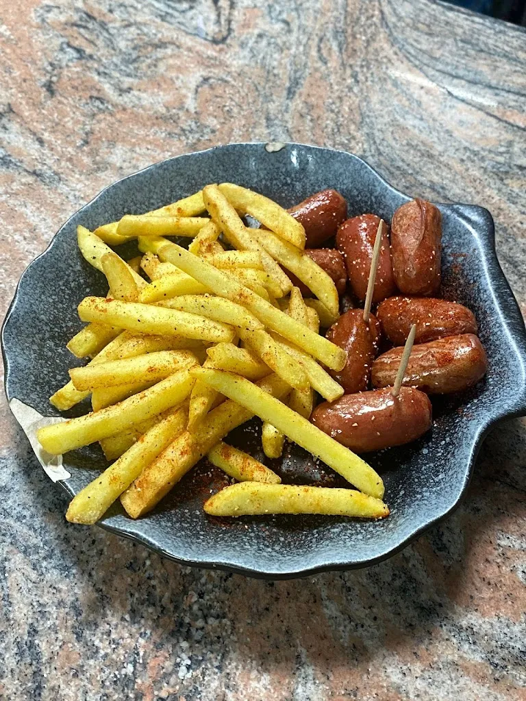 Adriana Nates_Ca La Rulla_Almoines_review