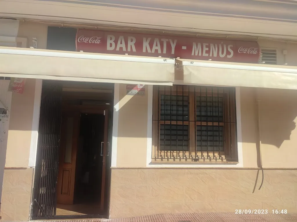 Katy_Alginet_slider_image_1