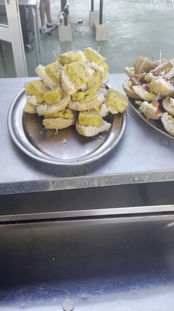 Bar-Restaurant Poliesportiu_Alginet_slider_image_2