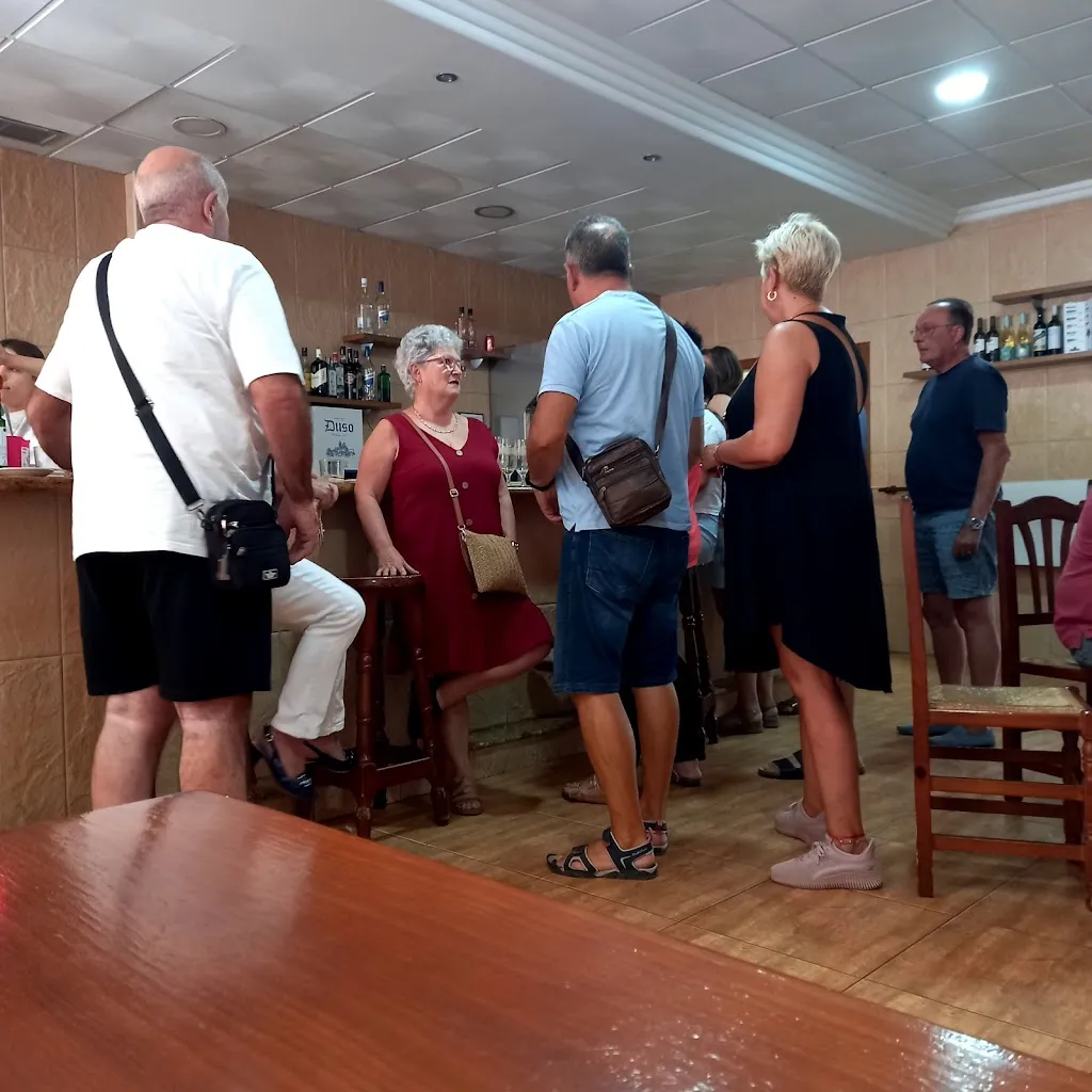 Agustin Escalante_Bar Cafeteria La Palmera_Alginet_review