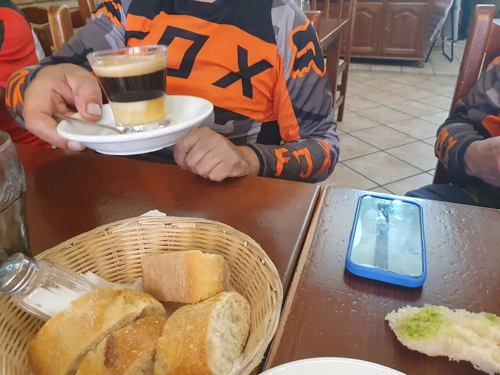 Menu_Restaurante Victoria_Alpuente_image_3