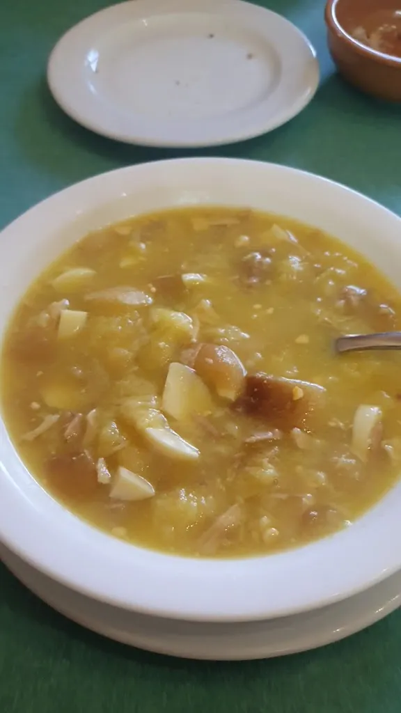 Restaurante Victoria_Alpuente_slider_image_2