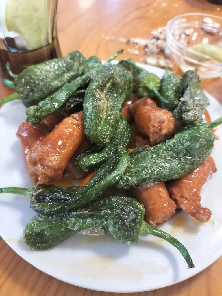 Menu_Bar La Muralla Andilla_Andilla_image_1