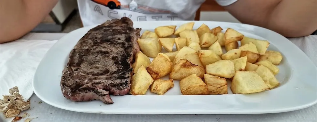 Menu_Bar La Muralla Andilla_Andilla_image_9