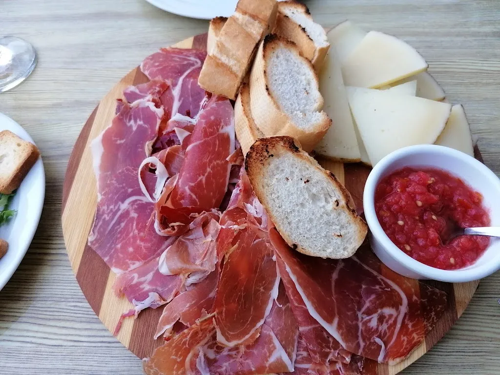 Menu_BAR-CERVECERÍA BONAIRE._Almussafes_immagine_3