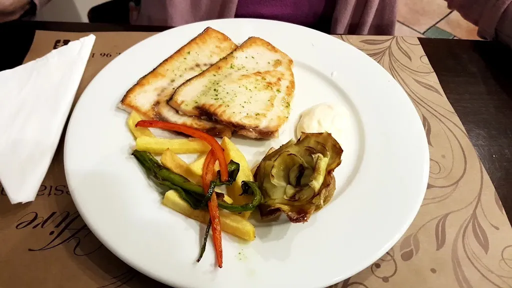 BAR-CERVECERÍA BONAIRE._Almussafes_slider_image_2