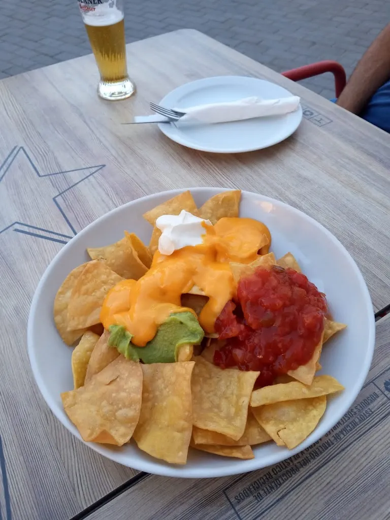 BAR-CERVECERÍA BONAIRE._Almussafes_slider_image_3