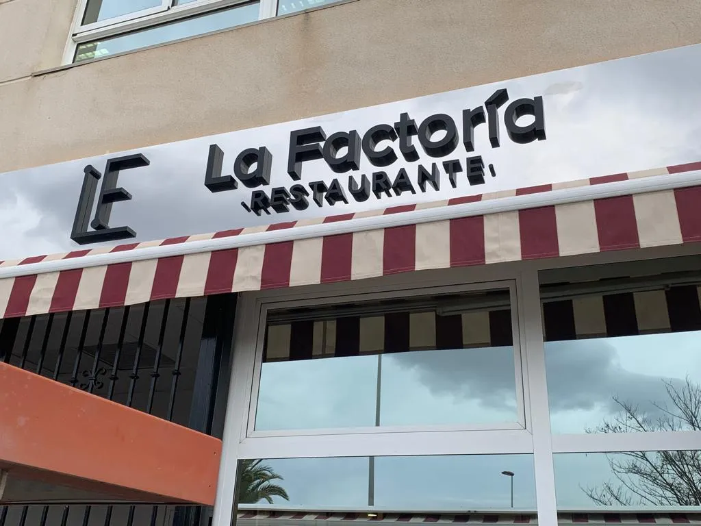 RESTAURANTE LA FACTORÍA_Almussafes_slider_image_1