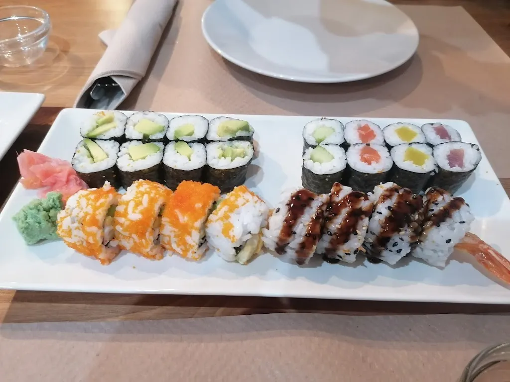 Bar Sushi Mao_Almussafes_slider_image_2