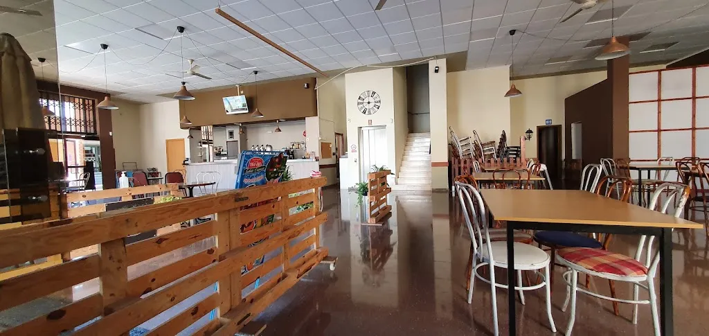 Bar El Musical restaurant in Almussafes