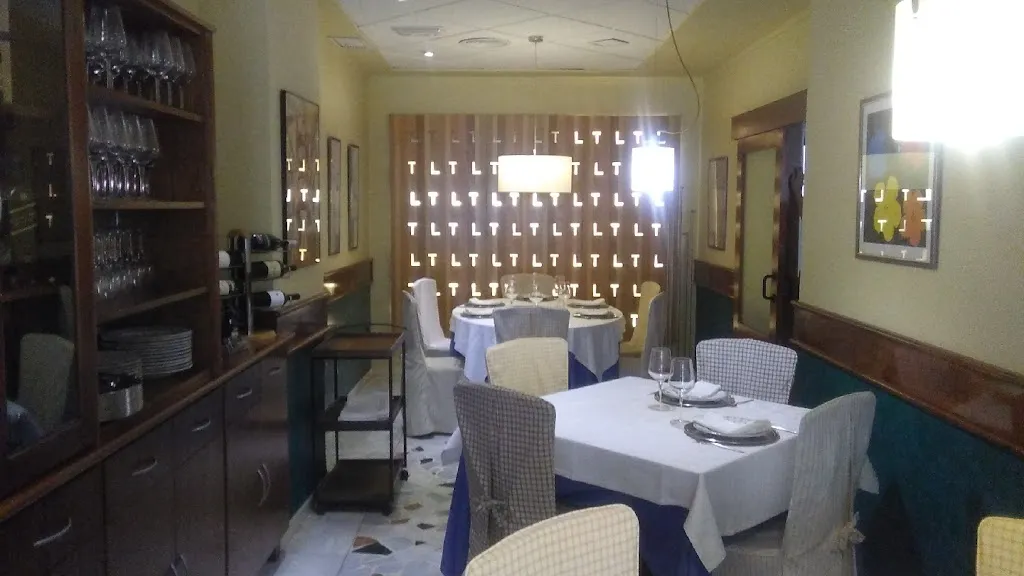 Restaurante la Taula restaurant in Almussafes