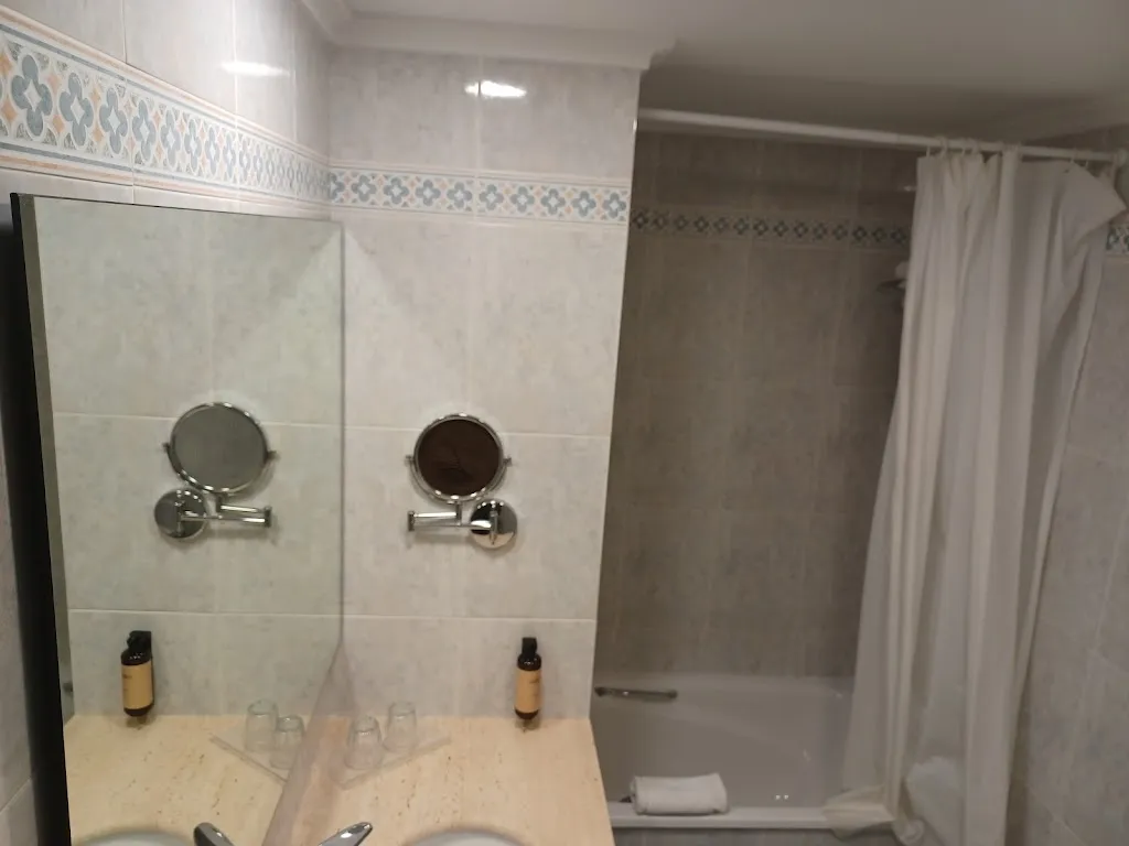 Toasty Diver_Hotel Bartos Almussafes_Almussafes_review